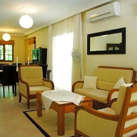 Sleeps 6 Pool Air Con Wifi Вилла